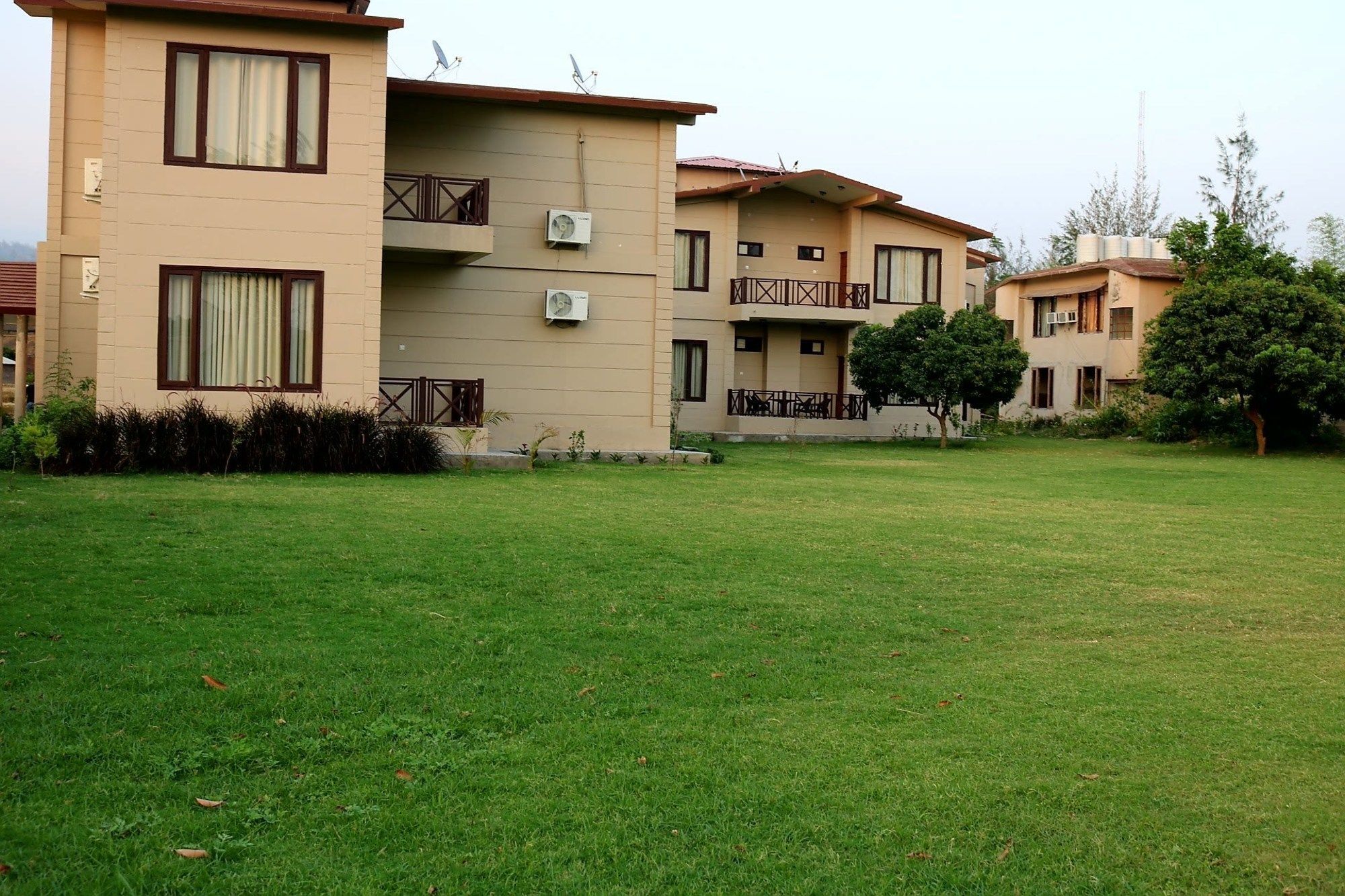 Palette Alaya Resort, Corbett Nainital Eksteriør billede